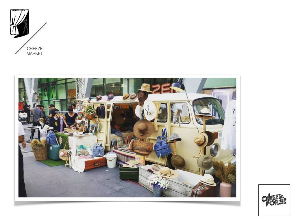 在曼谷,人妖+精油按摩文化市集