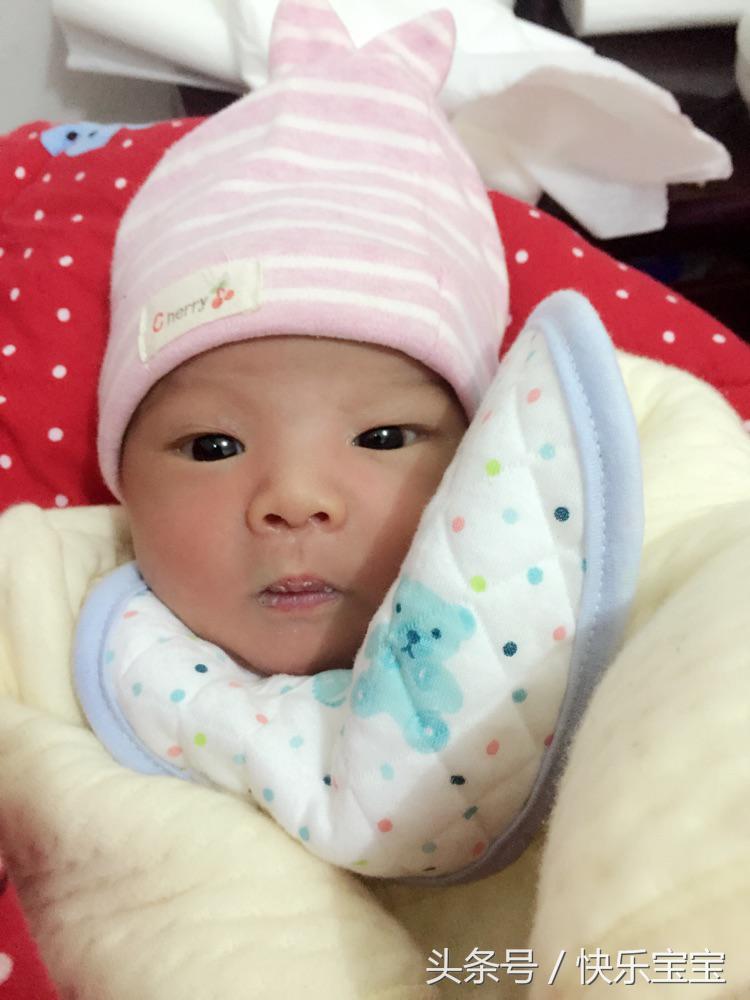 顺产女宝呛羊水只认奶瓶,孕妈用心扭转哺乳成功!