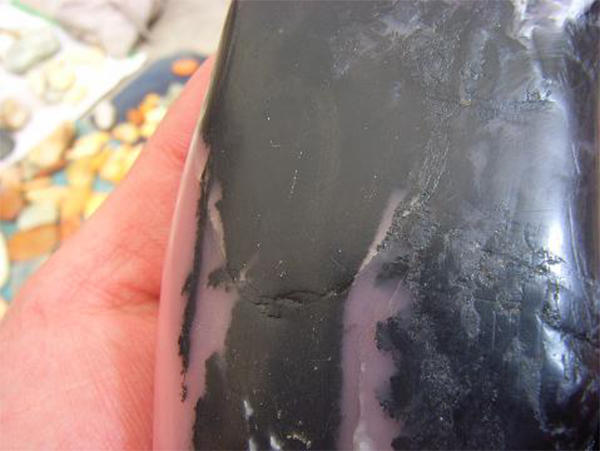 和田墨玉桃花石值钱吗,桃花石和田玉