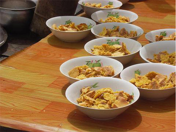 和田墨玉桃花石值钱吗,桃花石和田玉