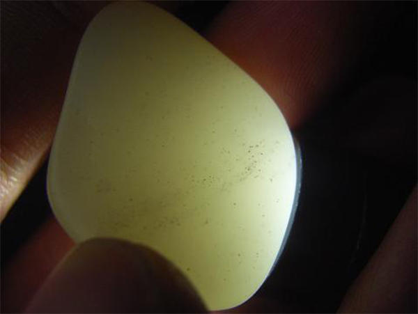 和田墨玉桃花石值钱吗,桃花石和田玉