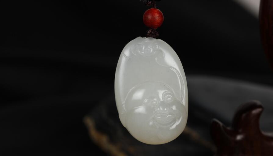 和田玉多少钱一克,青白和田玉价格