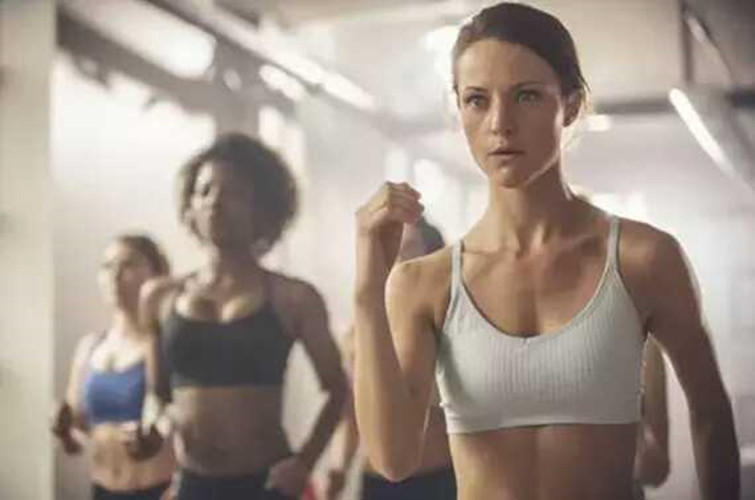 你为什么一直长痘痘呢？你也许忽略了这些