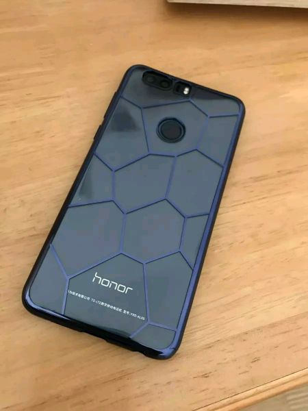 荣耀8魅海蓝刚出的时候多少钱,荣耀8青春幻海蓝和魅海蓝