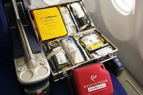 飞机上3项免费服务,飞机上的4种隐藏服务