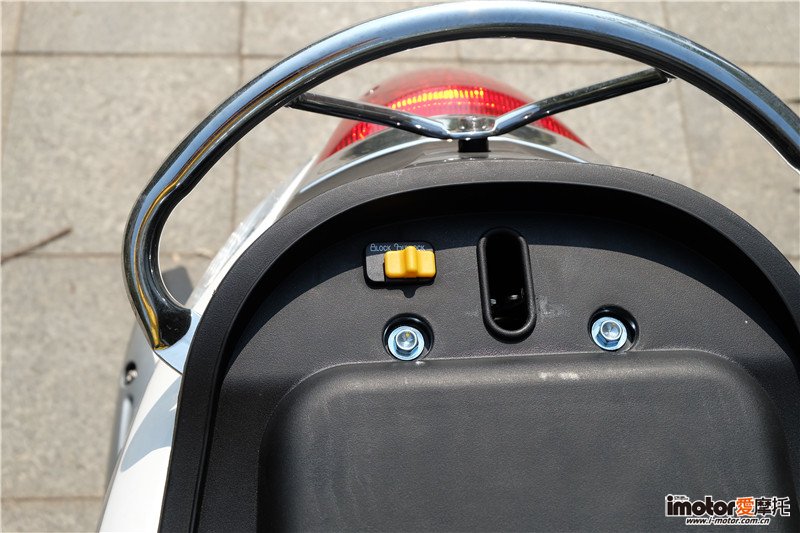 测评三阳FiddleIII高性能水冷125