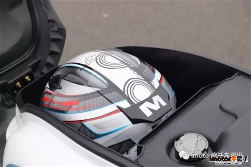 测评三阳FiddleIII高性能水冷125