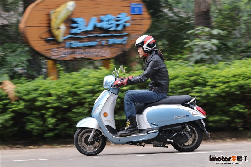 测评三阳FiddleIII高性能水冷125