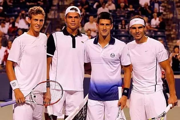 费德勒和纳达尔搭档双打神同步,费德勒跟德约科维奇比赛