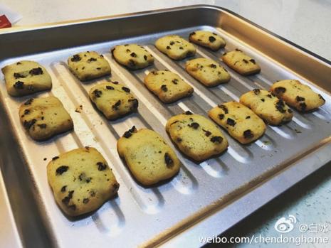 这好像是个假*冰白**,变美食博主可还行?!