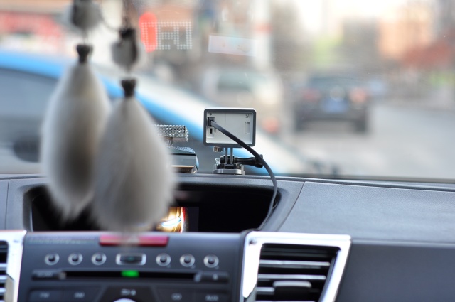 如何选购行车记录仪比较好,行车记录仪排行榜及选购技巧