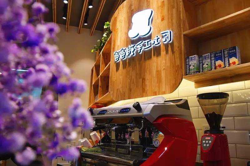 面包控快来|买一送一,红遍锡城的这家店霸气开新店啦!