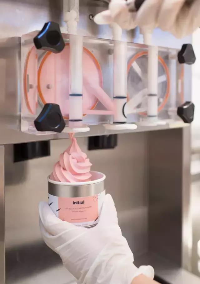 魔都15个粉色网红地标，咖啡甜品展览，少女心爆棚！