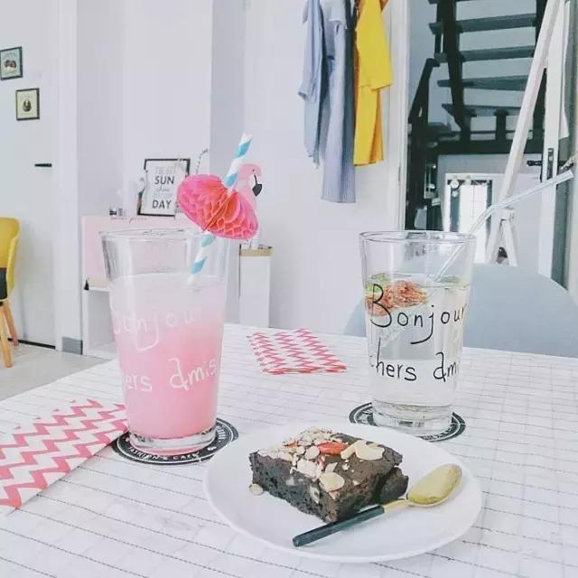 魔都15个粉色网红地标，咖啡甜品展览，少女心爆棚！