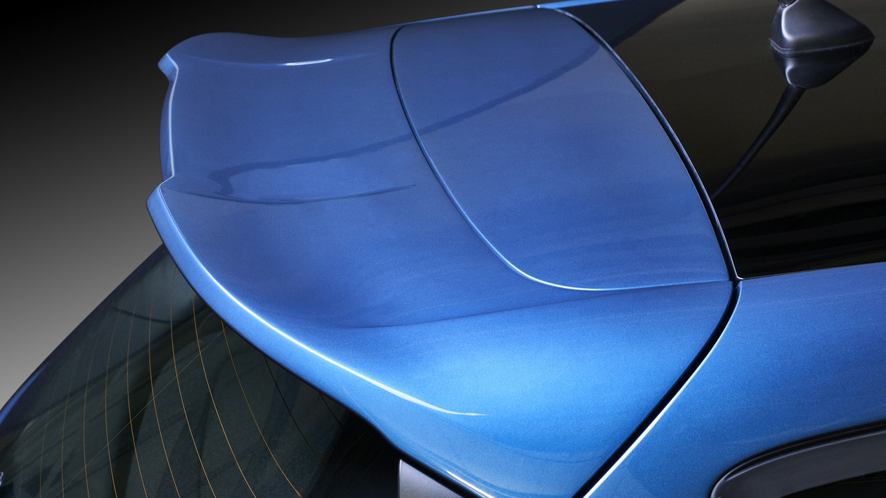 2013福特嘉年华s有什么区别,福特嘉年华st是后驱吗