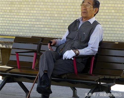 痛风最简单的远离方法,痛风后悔的十大习惯