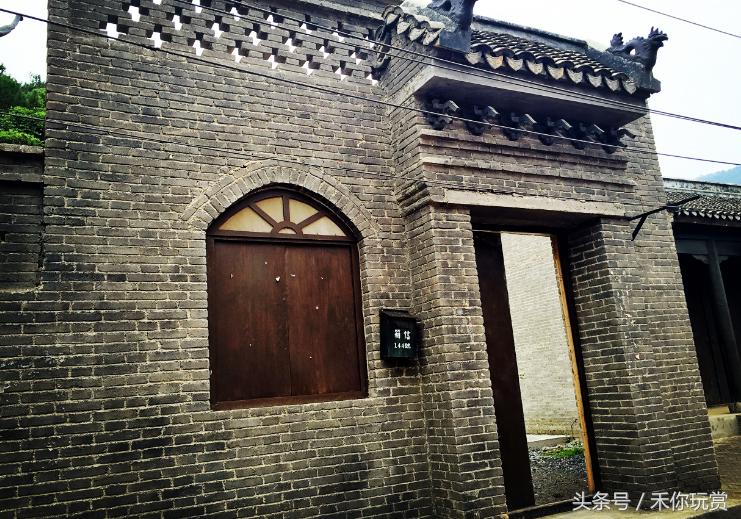 四方城景区你碰到大明星怎么办？一起客串演员的滋味再嗲不过瘾