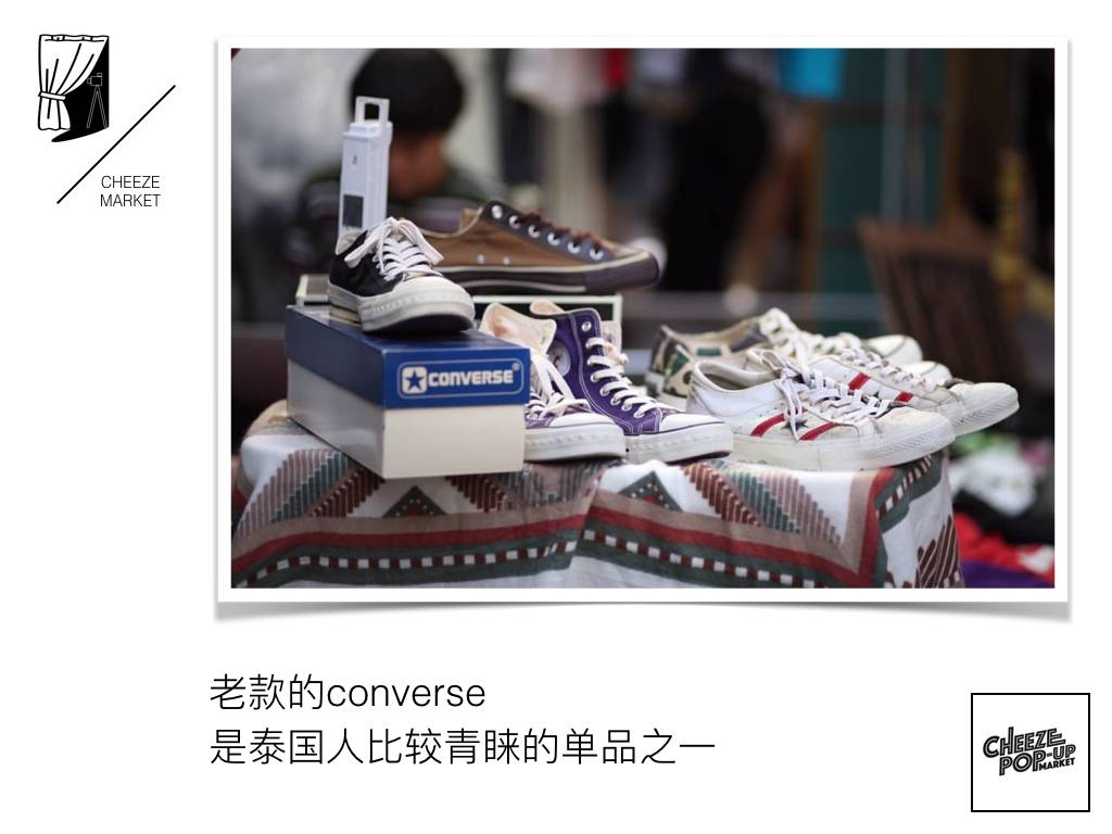 在曼谷,人妖+精油按摩文化市集