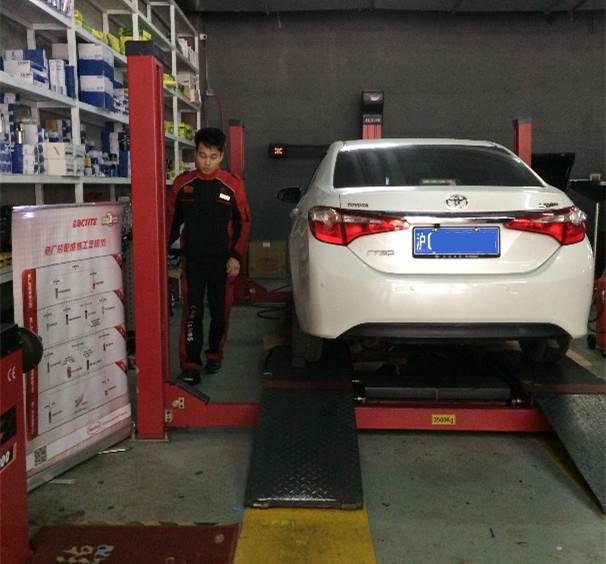 底盘装甲好还是凹凸胶好,底盘装甲好还是防锈好