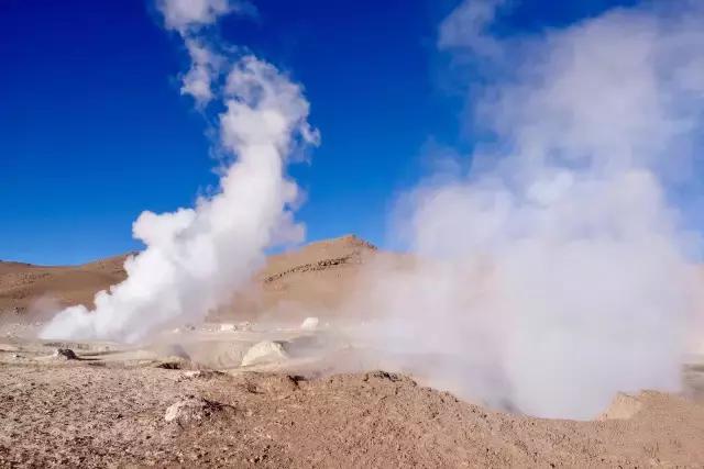 这才是旅行的样子，从亚洲至南美洲，他比我们多了点勇气和决心
