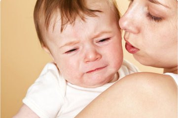宝宝晚上睡不安稳办法,宝宝晚上睡不着怎么办解决方法