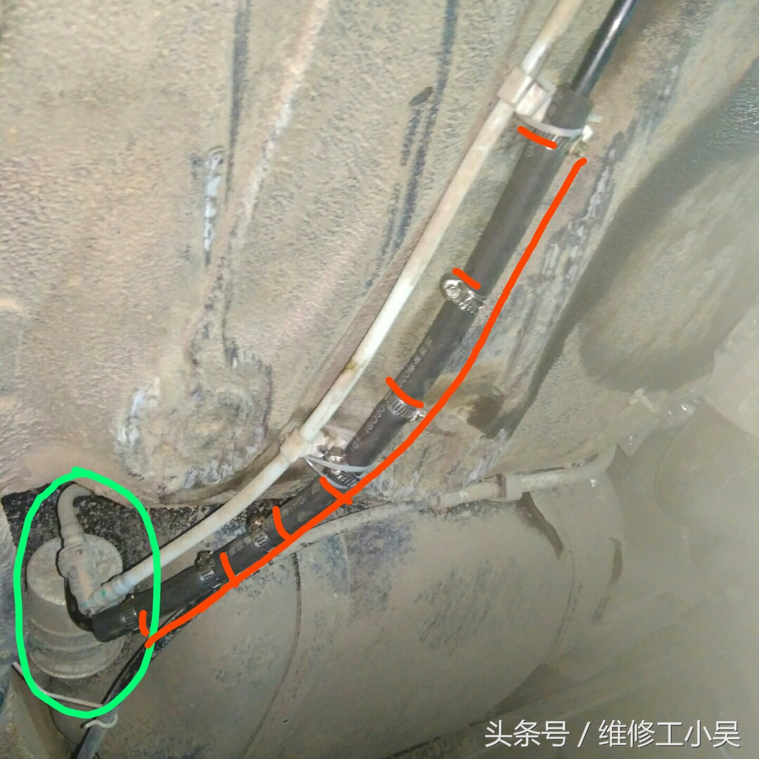 大众朗逸底盘被刮擦严重么,大众朗逸车刮底盘了要不要紧