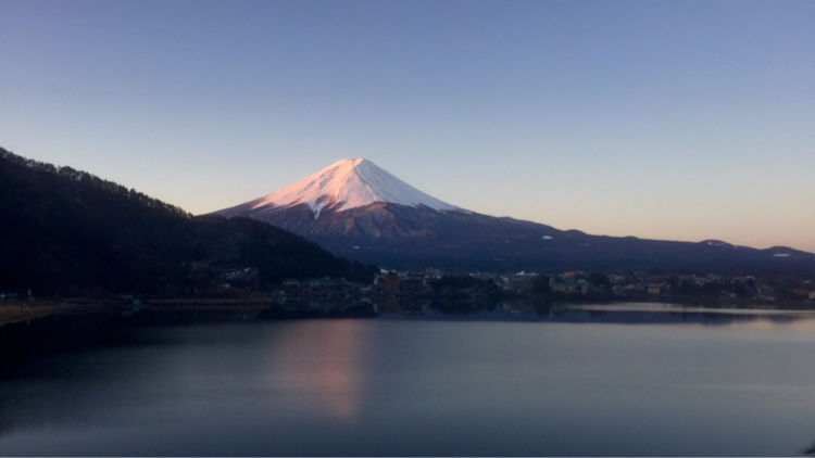 旅行是孤独的人在寻找的方式,旅行是我一辈子都愿意做的事