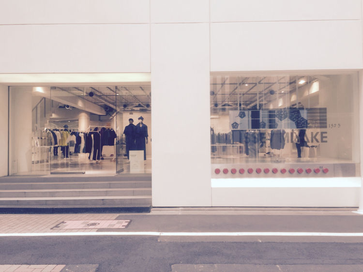 旅行是孤独的人在寻找的方式,旅行是我一辈子都愿意做的事