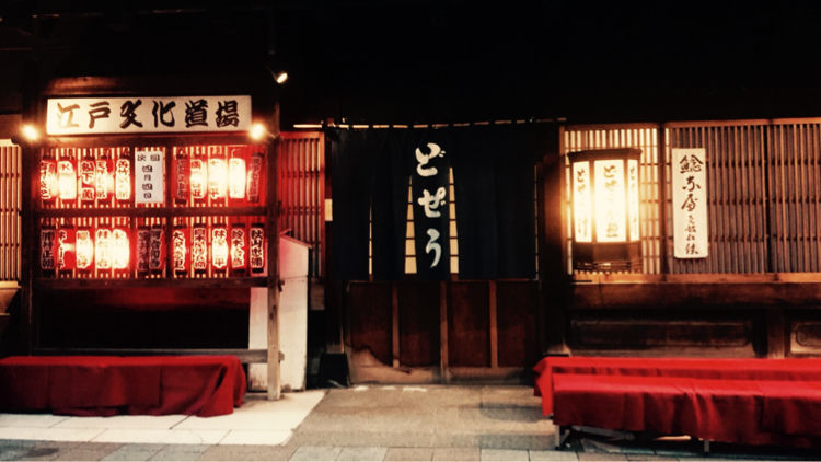 旅行是孤独的人在寻找的方式,旅行是我一辈子都愿意做的事