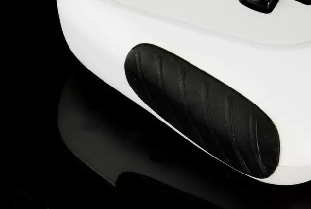 某男子竟然用“它”上王者和妹纸-撸虎水货