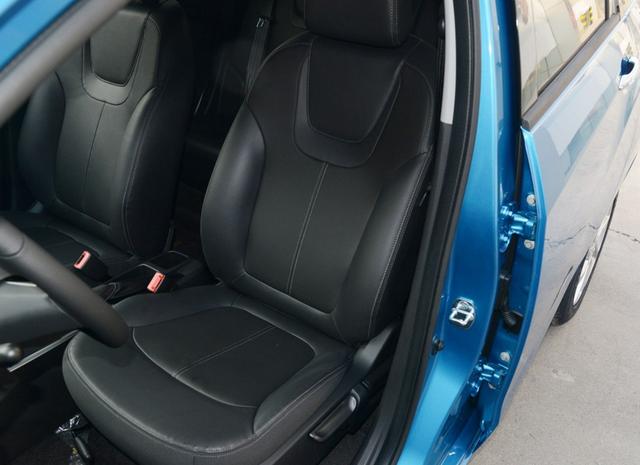 雪佛兰乐风rv郑州落地价,雪佛兰两厢车乐风rv