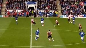 这些足球场的逗比不去演戏简直太可惜了，奥斯卡欠他们一座奖杯！