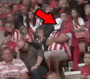 这些足球场的逗比不去演戏简直太可惜了，奥斯卡欠他们一座奖杯！