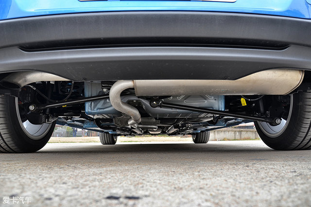 西安13年雪佛兰科鲁兹两厢,雪佛兰1.4t科鲁兹两厢二手车