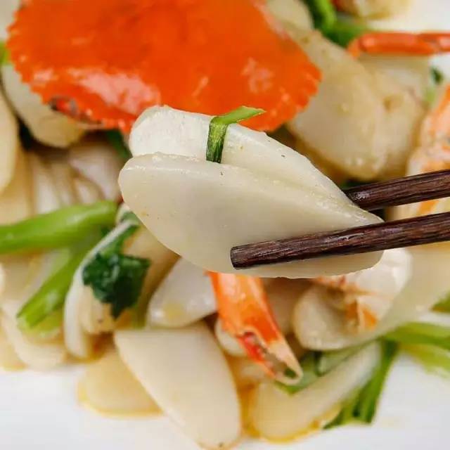 80后老师辞职回乡创业,80后教师辞职卖肉夹馍