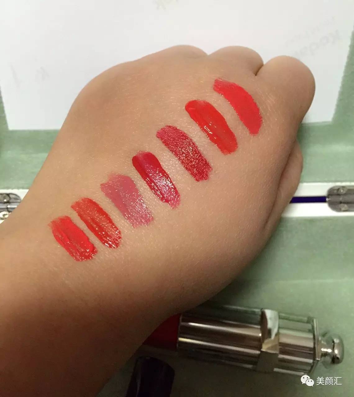 网红唇釉嘎许多，到底哪个好用？12款热门唇釉试用报告