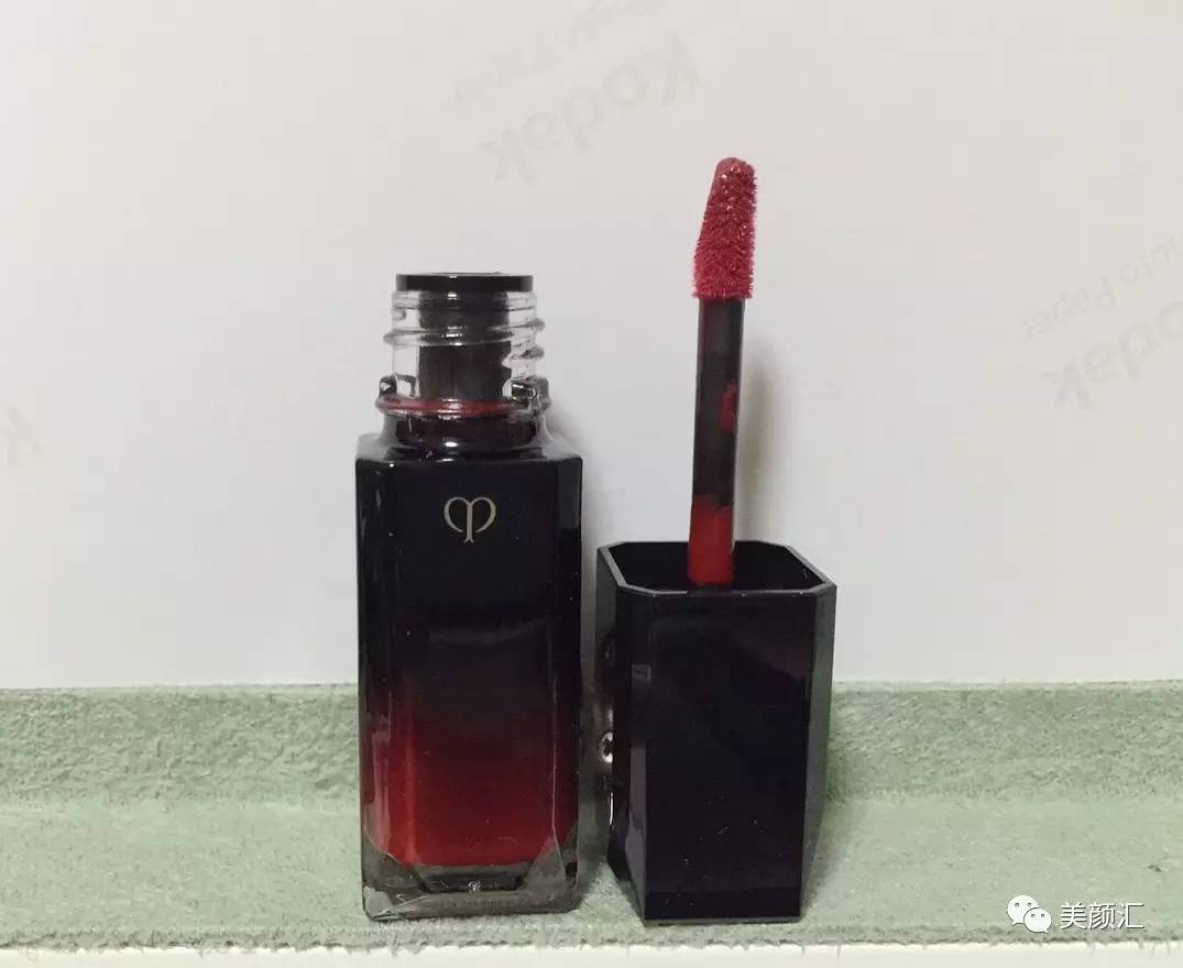 网红唇釉嘎许多，到底哪个好用？12款热门唇釉试用报告