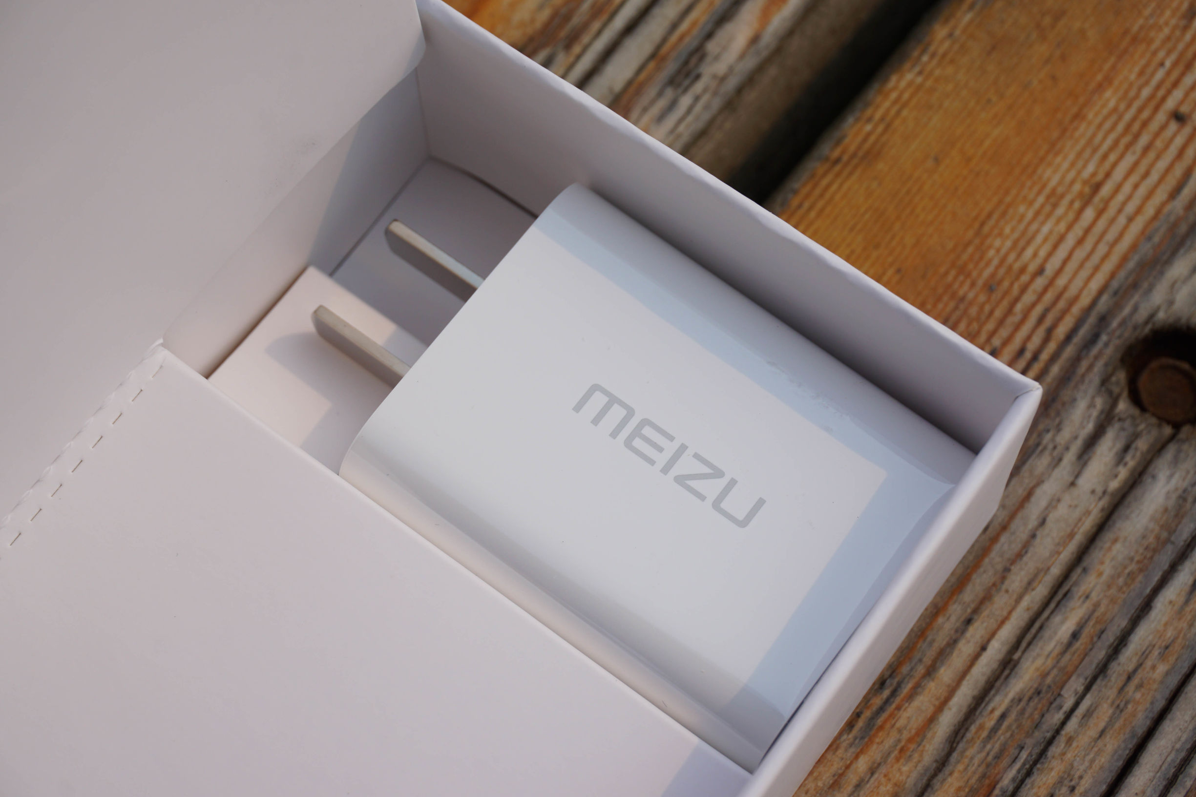 魅蓝5s支持快充吗,千元快充5g手机