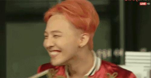 bb霜和气垫cc的区别哪个好一点,bb霜和气垫哪个持妆久一点