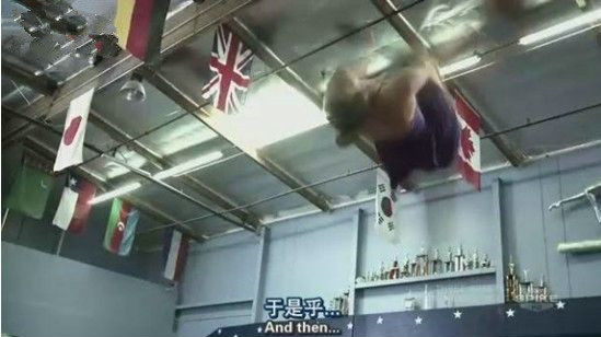 濂冲瓙鐜╁悗绌虹炕鎰忓韬骸,濂冲瓙鐜╁悗绌虹炕鎰忓鎽斾笅灞卞礀鍚庣画