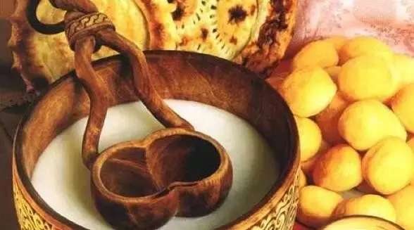 去哈尔滨可以逛哪几个国家,哈尔滨能坐火车出国游