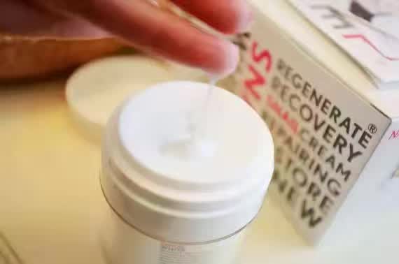 以前很火的萨瓦迪卡女生,萨瓦迪卡女人漂亮吗