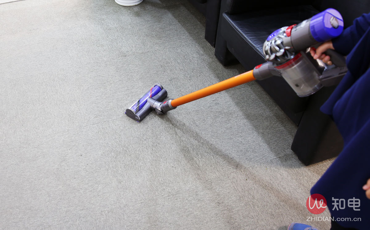 戴森吸尘器v7和国产吸尘器怎么选,戴森吸尘器测评排行榜前十