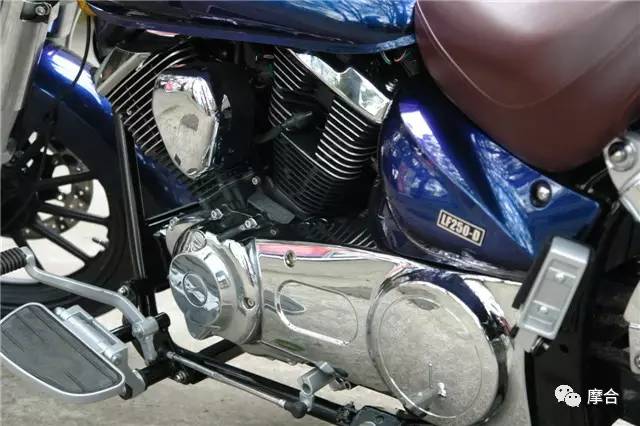 测评|太子驾到百官跪迎力帆V缸太子车V16登基在即