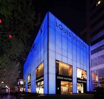 哇喔|和代购saygoodbye!正牌维密来上海了,以前可能去了“假”维密!