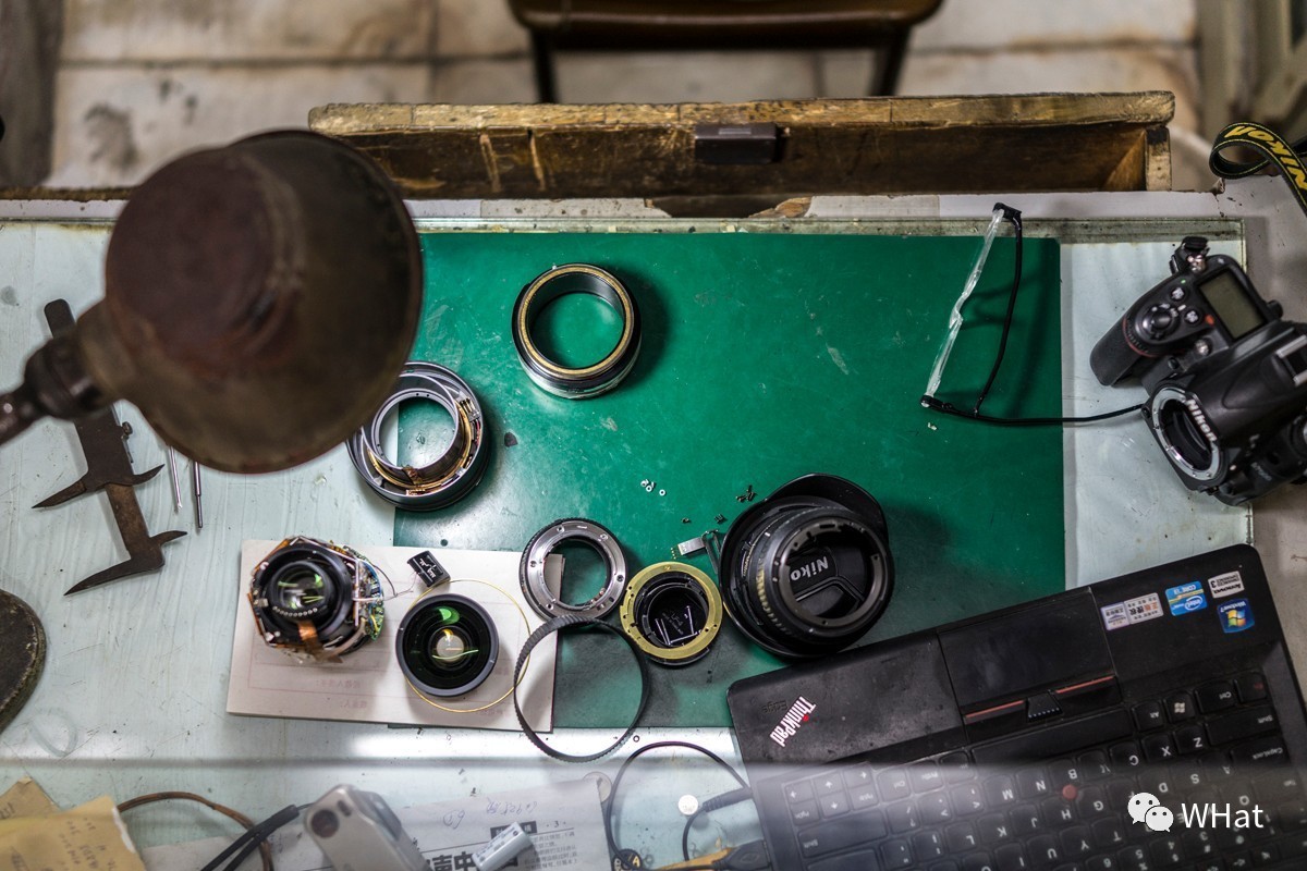 铜人像里藏着修相机的头牌师傅，33年的坚守积累千金不换的口碑