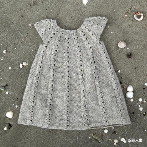 从下往上编织毛线背心裙怎样减针,毛线编织宝宝拼色背心裙图片大全