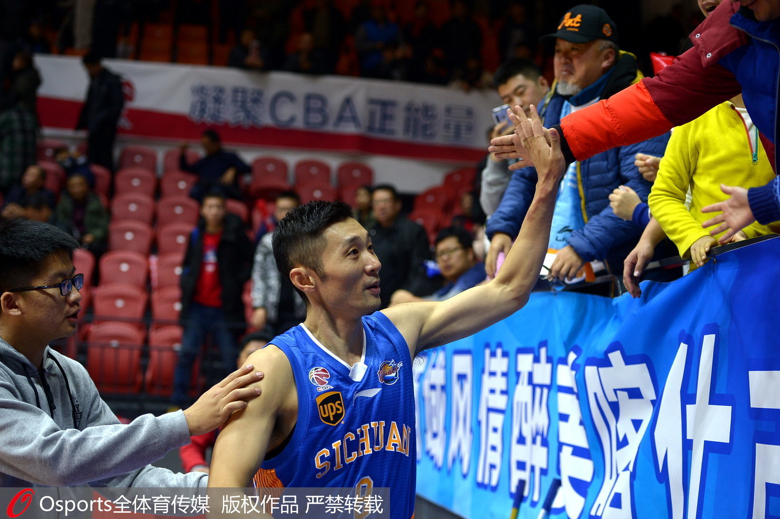 刘炜解说总决赛巅峰对决,范斌刘炜