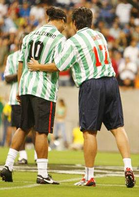 最后一个服刑足坛大佬出狱在即曾击败小罗