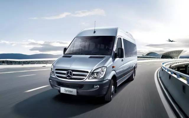 像奔驰凌特的车,奔驰3.0t顶级商务车